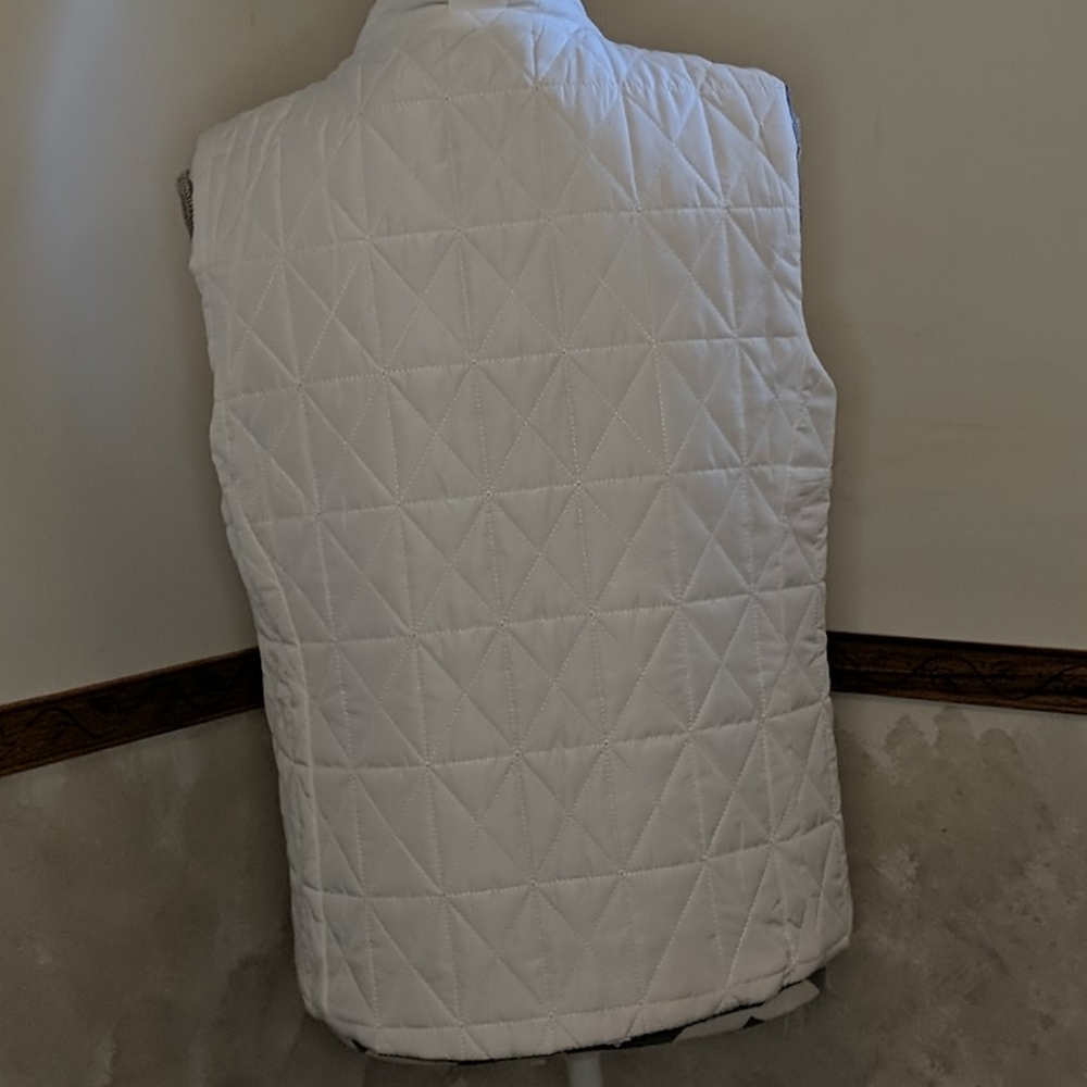 Ruby Rd puffer vest - Picture 5 of 6